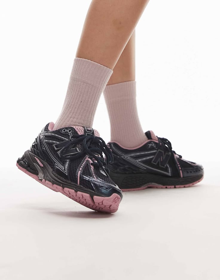 New Balance 1906A Black Pink